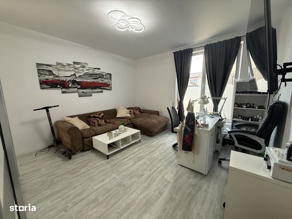 Apartament 2 camere, decomandat cu gradina de 45 mp - Giroc