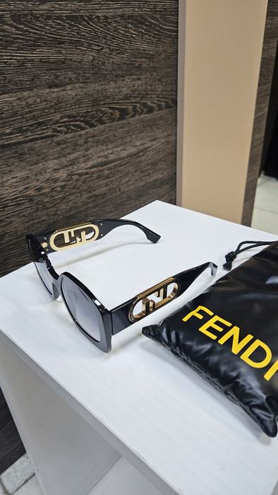 Дамски слънчеви очила FE40048U 01B 54