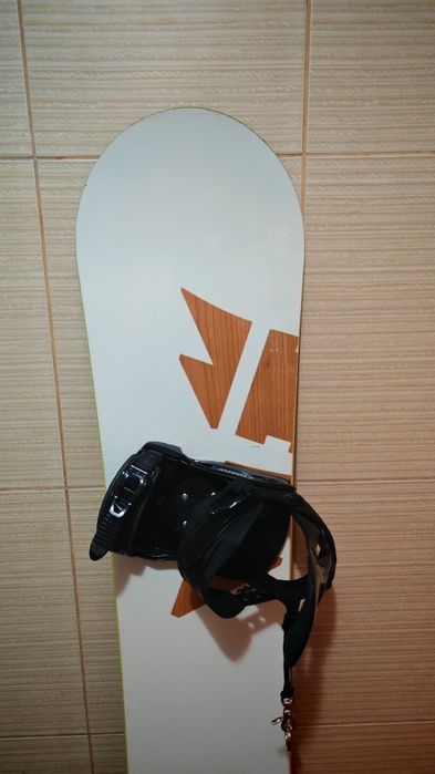 Placa snowboard 155 cm illusion -legaturi boots noi , burton