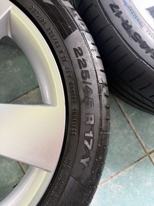 Roti/ jante aliaj R17 originale Skoda Octavia 2 3 4 225/45/17 vara