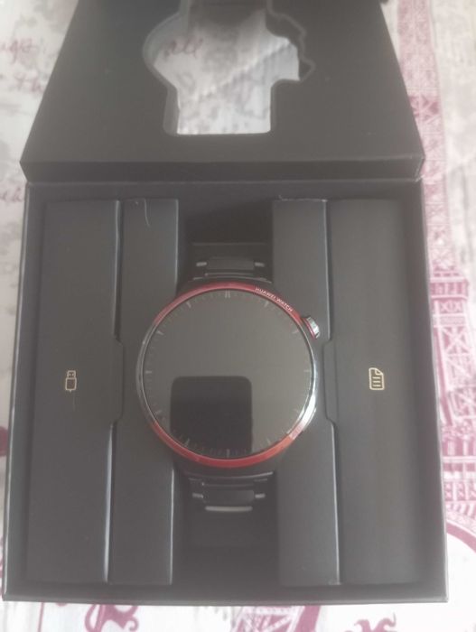Часовник Huawei Watch 4 Pro Space Edition