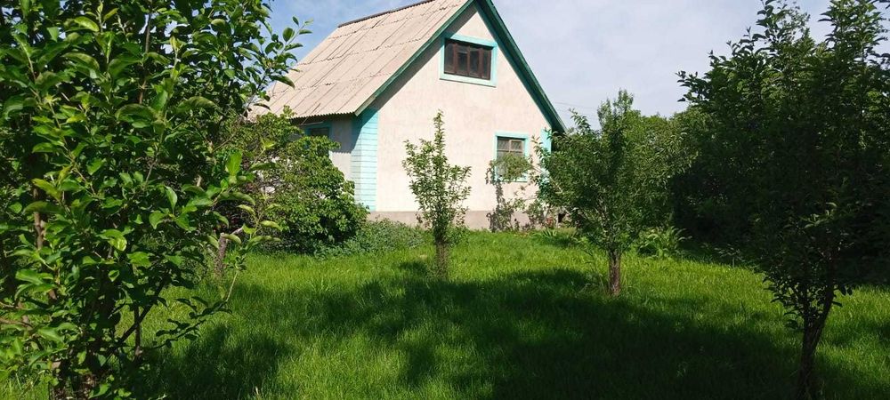 Продам дом  с участком 12 соток