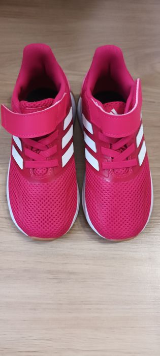 Нови маратонки Adidas