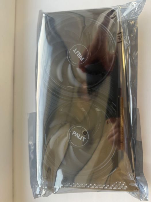 Видеокарта RTX 5060  8GB