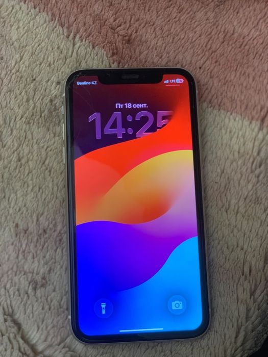 на продаже Айфон 11