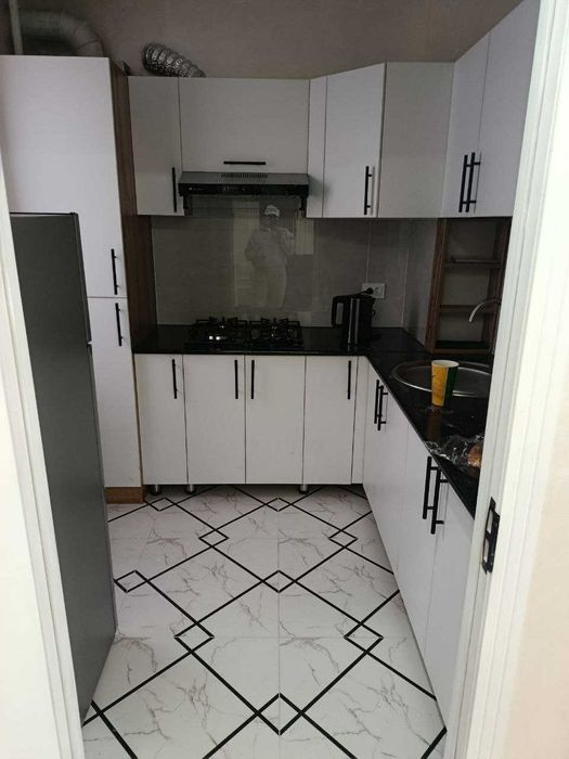 СРОЧНО 3 хонали тайёр евро квартира ижарага берилади