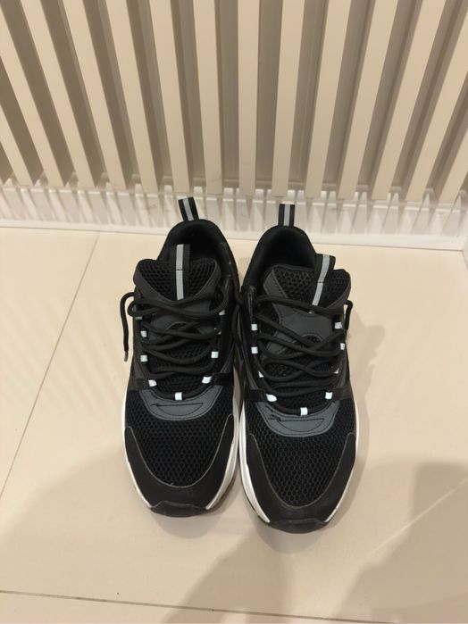 Adidasi dior b22
