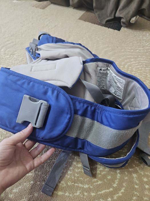 Продам кенгру в хорошом качестве