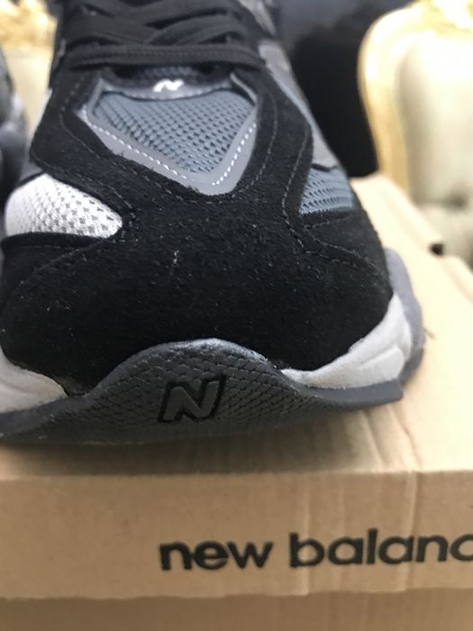 Adidași New Balance 9060 nou