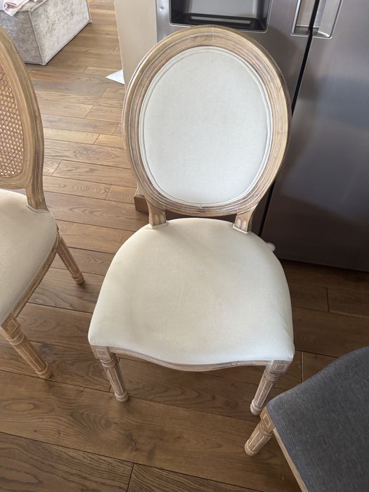 Столове от масив