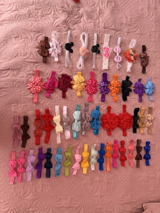 Детски шапки и ленти за момиче