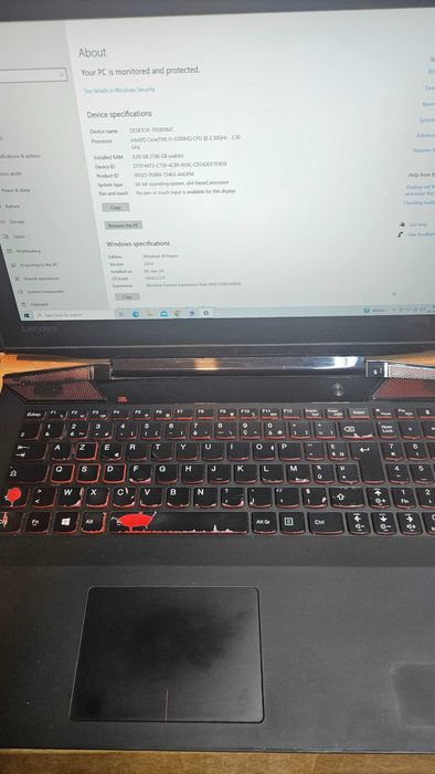 Laptop Gaming Lenovo ideapad Y700-15ISK i5 2,30ghz,8gb.mem.500 gb ssd