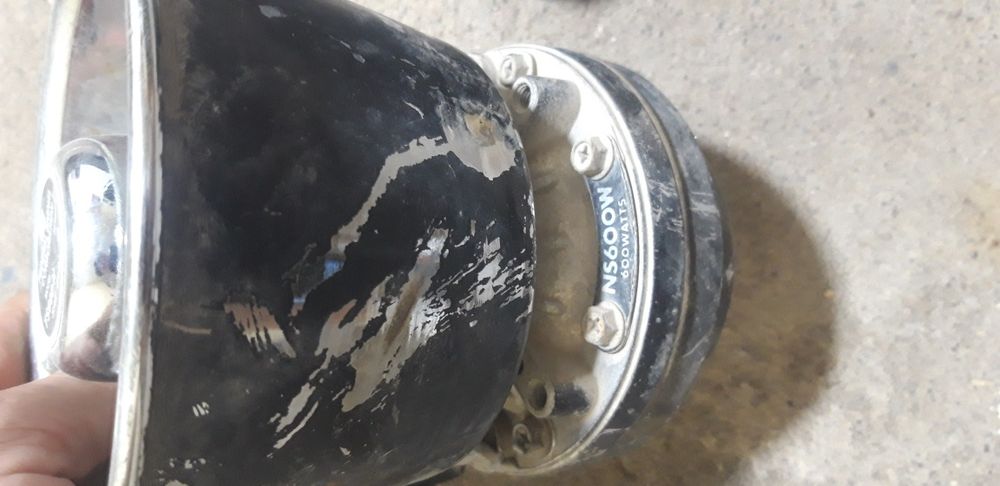 Serena sotiladi holati yaxshi faqat pulti yo'q narxi 350 000