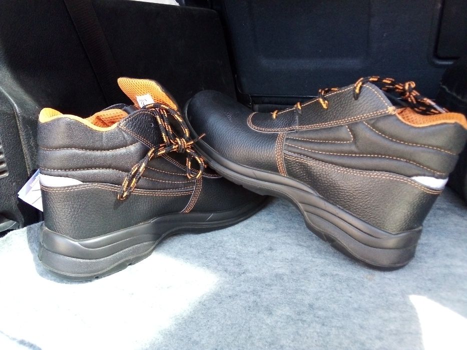 Работни обувки