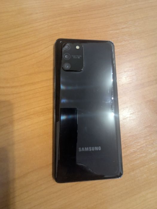 Samsung S10 lite