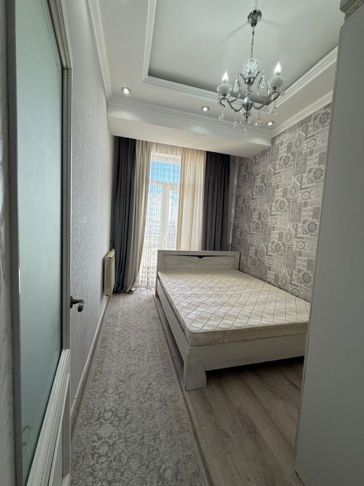 Кровать для спальни