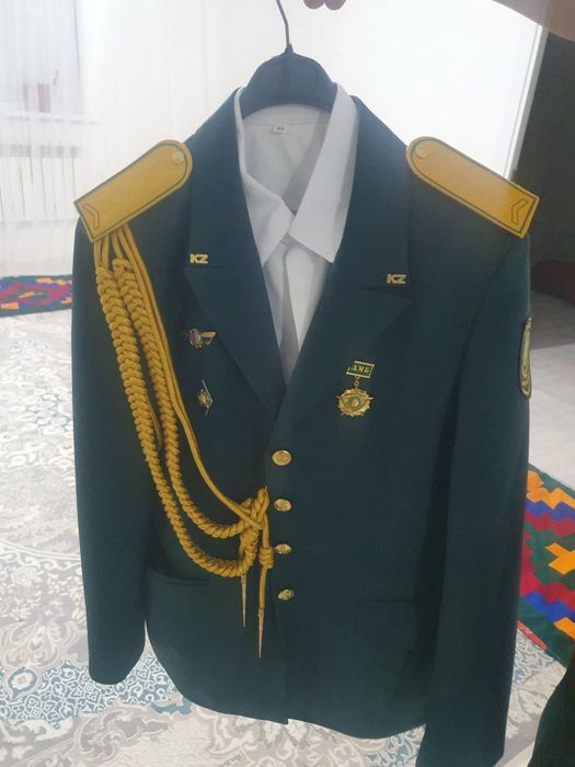 Продам военный форму