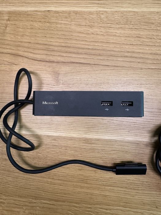 Docking Station Microsoft Surface 1661, 4K, Negru + Alimentator original Microsoft