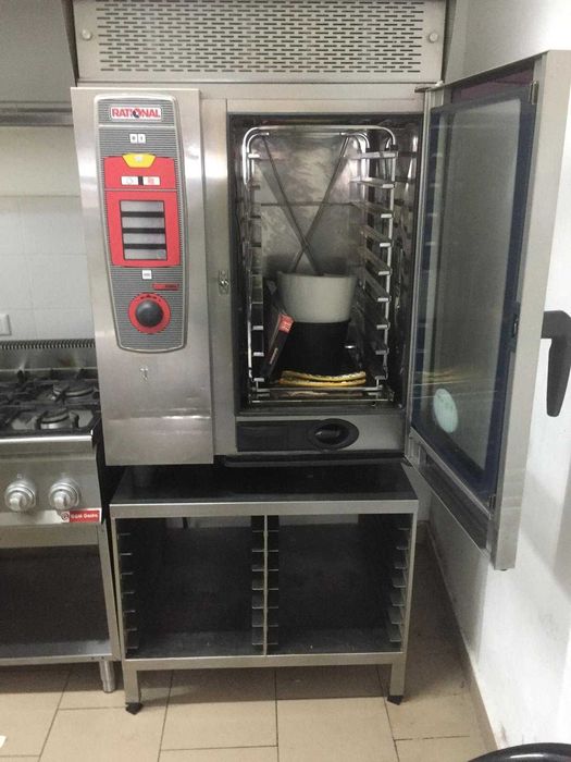 Cuptor profesional Rational – 10 tăvi + suport inox