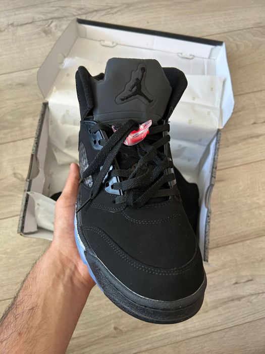 Jordan 5 PSG