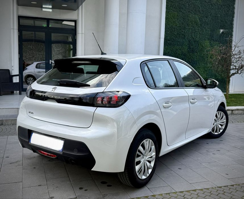 Peugeot 208 1.5d Allure Fab 2021 !