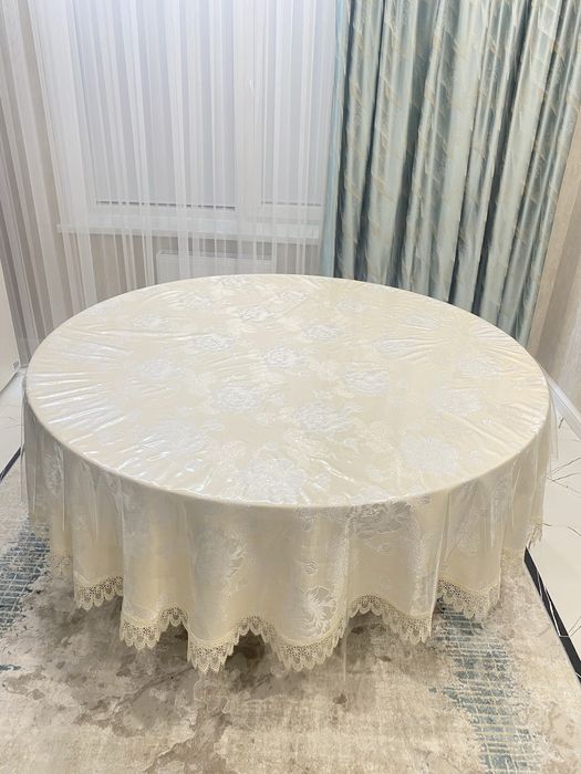 Кухонный стол