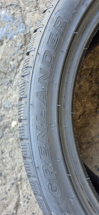 4 anvelope iarna noi Grenlander,fata 245/40/19,spate 275/35/19,dot 2026.Pretul este pe bucata.