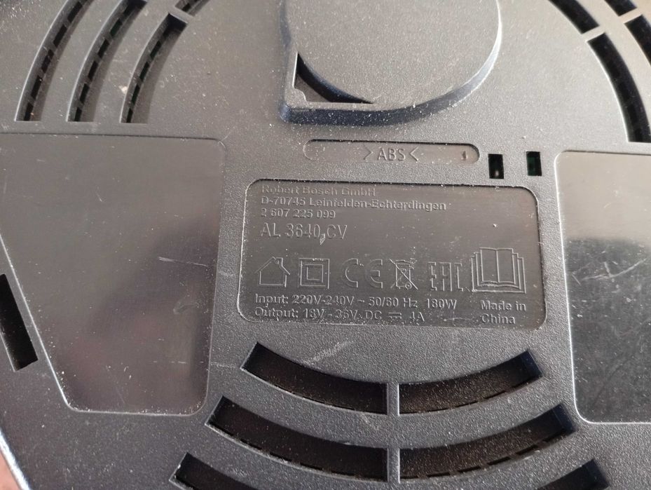 incarcator bosch 36v