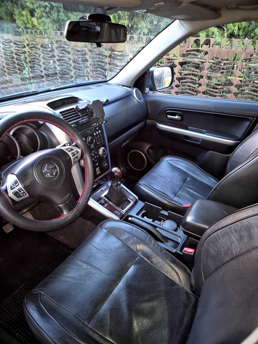 Suzuki grand vitara