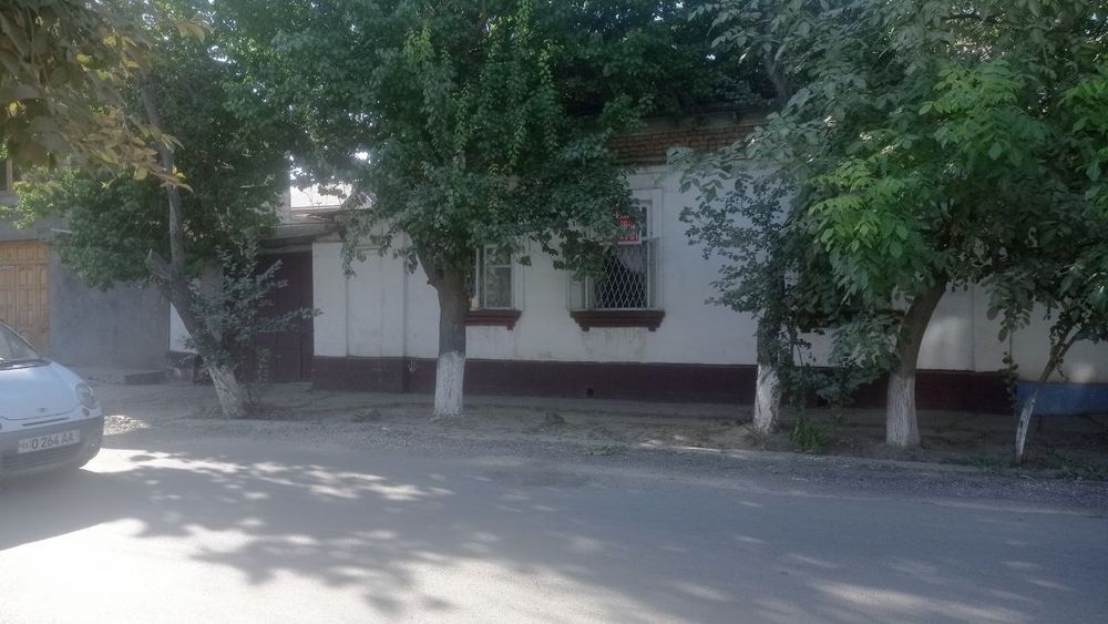 Uy sotiladi, 7 sotix