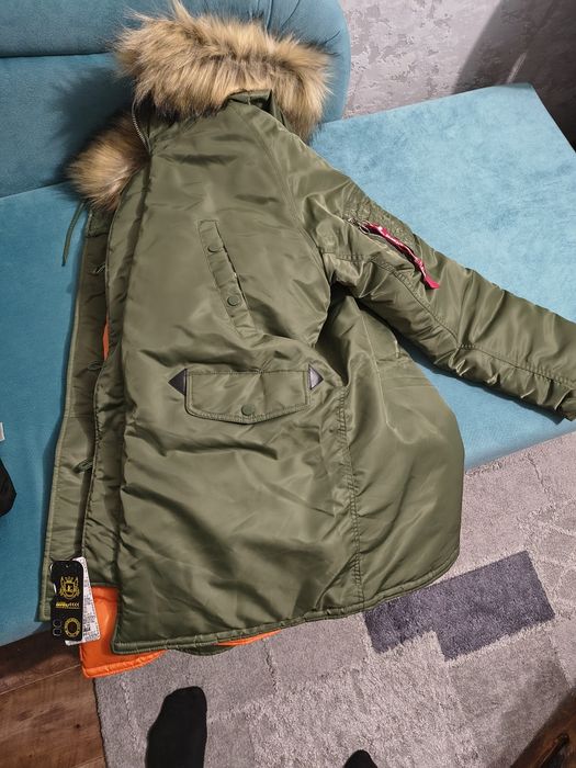 Аляска новая цвет олива.