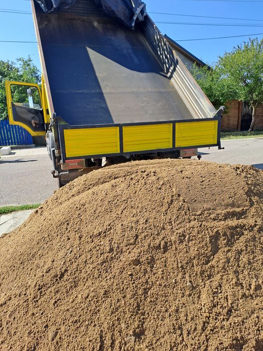 Transport Nisip, Piatra.  Pamant