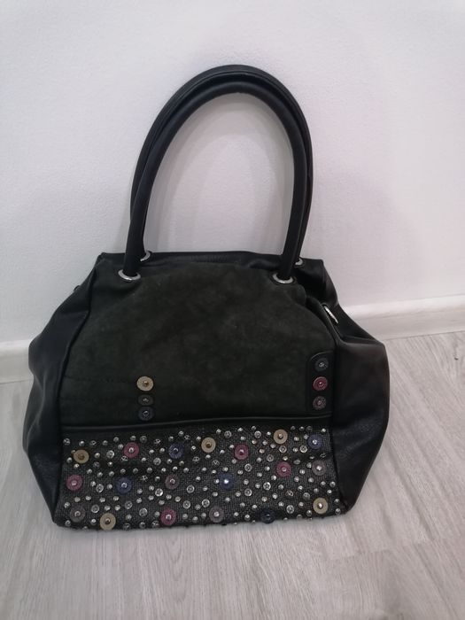 Дамска чанта черна