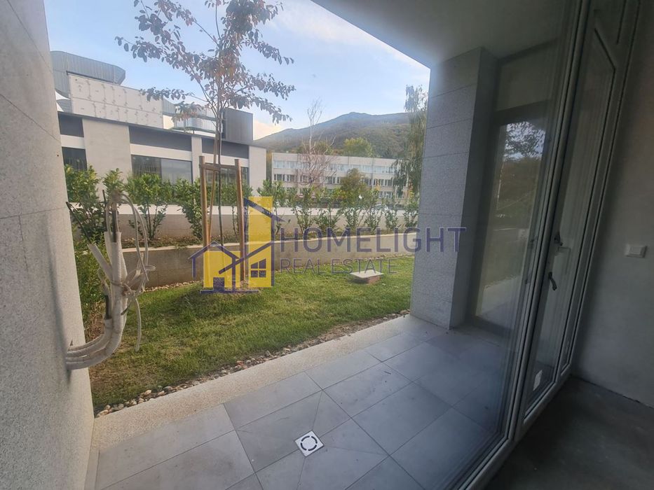 Тристаен апартамент в кв. Бояна