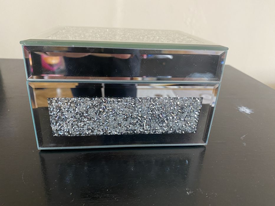 Кутия за бижута.