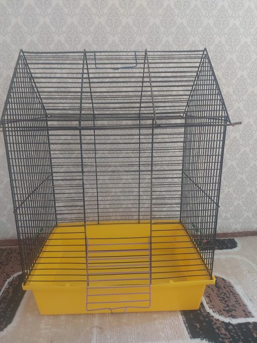 Клетка для попугаев