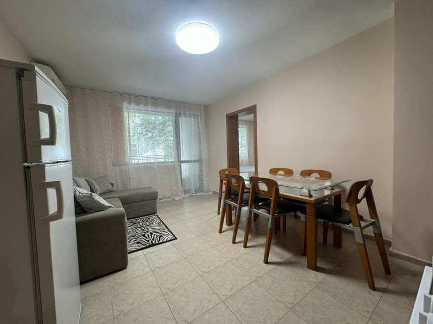 Дава се под наем Двустаен апартамент в Варна, Център - 60 кв.м за 700 € - Снимка #4