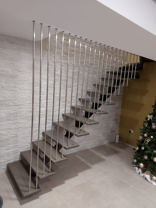 SCĂRI METALICE Interioare, Exterioare, Balustrade INOX , în toată Țara