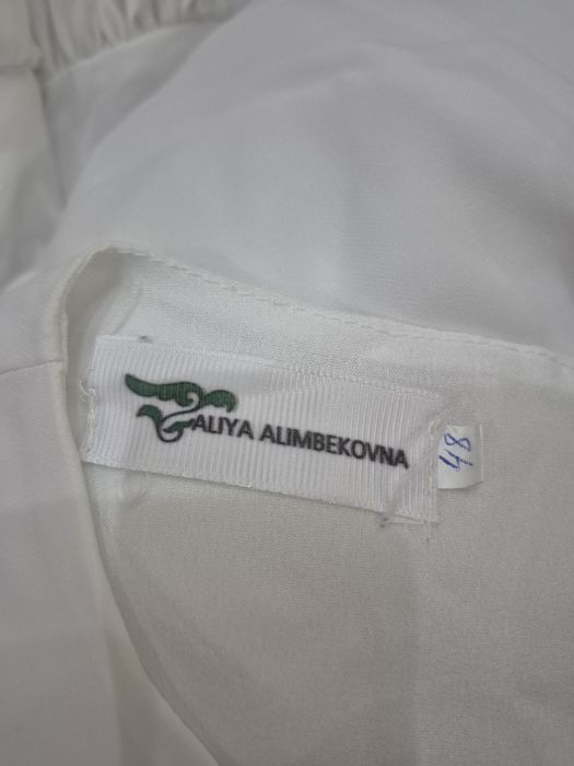 Срочно продам платья!