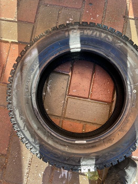 Продам зимние шины