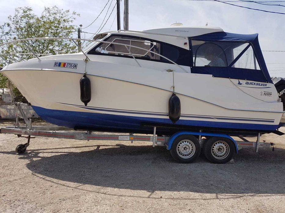 QUICKSILVER 640 WEEKEND motor  Mercury 150 + peridoc