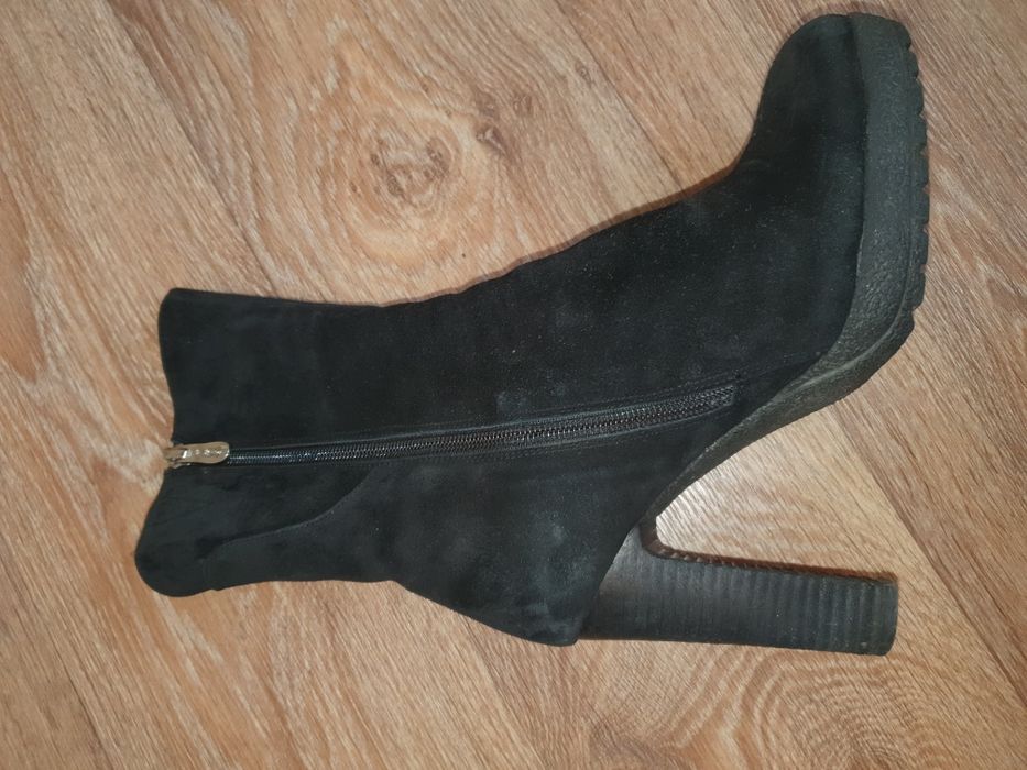 Сапоги 35 зима, каблук