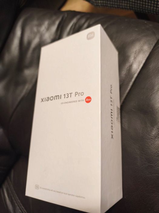 Продавам телефон Xiaomi 13T Pro