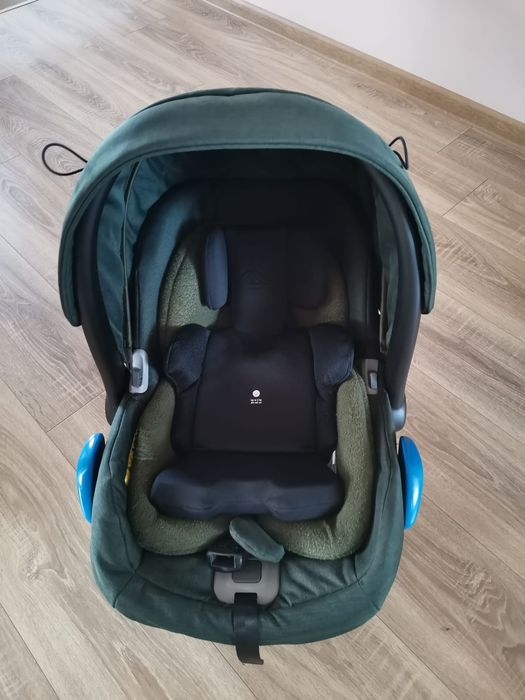 Vând cărucior Adamex  Dark Green 98 3 in 1 perfect functional( scoica landou si parte sport)