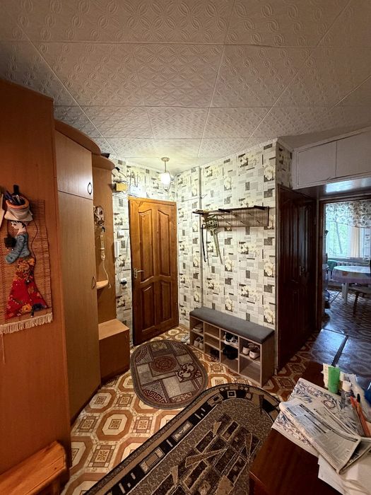 Продается 3-комн (3-50, 2 эт)