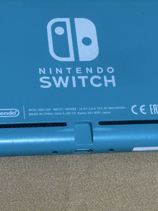 Super pret! Nintendo Switch Lite ! Compactă, Rapidă, Perfectă pentru Gaming Oriunde