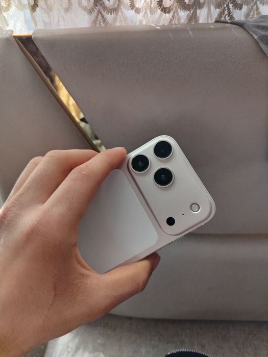 iPhone 11 GA 17 pro korpus qugilgan