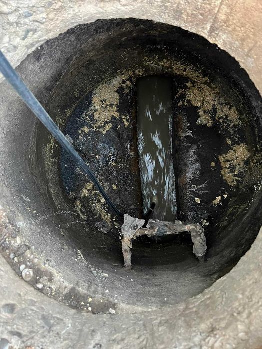 Desfundare WC Desfundare chiuveta Desfundare conducte