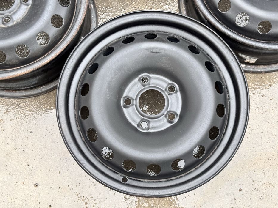 4бр железни Renault Megane 15цола