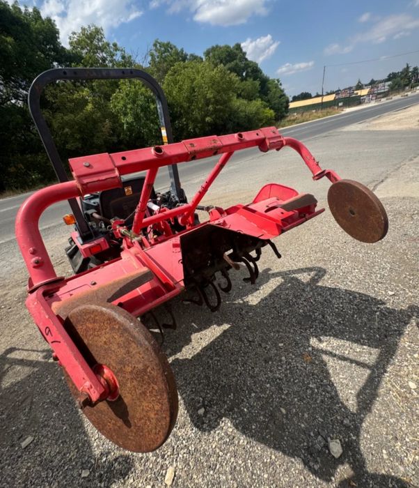 Трактор Mitsubishi